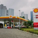 Raksasa minyak dan gas asal Inggris, Shell⁠, membukukan laba sebesar 6,9 miliar dolar AS atau sekitar Rp119,27 triliun pada kuartal pertama 2026.