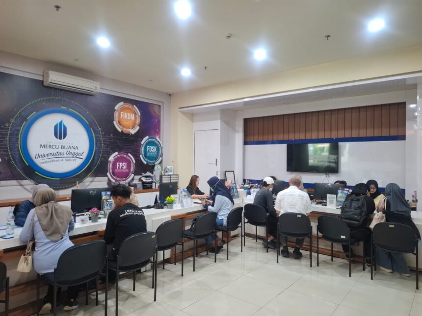 Universitas Mercu Buana yang telah meraih Akreditasi Unggul saat ini memiliki berbagai pilihan program studi pada jenjang diploma, sarjana, magister, hingga doktoral.