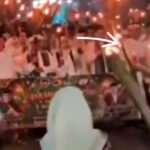 Seorang peserta mengalami luka bakar saat melakukan atraksi sembur api. Foto: Tangkapan layar Instagram @rudi_maulana33