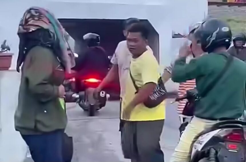 Niat menghindari bahaya karena sang istri sedang hamil, pasangan suami istri ini justru menjadi korban penganiayaan pak ogah. Foto: Tangkapan layar Instagram @fakta.indo