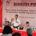 Ketua Pansus PTSL dan Reforma Agraria, Dwi Rio Sambodo saat menjadi pembicara di acara diskusi publik. Foto: Sofian/ipol.id