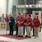 Direktur Penyidikan Jaksa Agung Muda Tindak Pidana Khusus (Jampidsus), Syarief Sulaeman Nahdi beserta jajarannya dalam jumpa pers di Kejagung, Jakarta Selatan. Foto: Yudha Krastawan/ipol.id