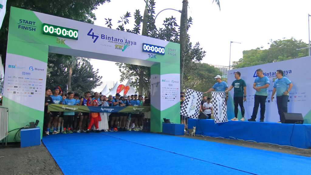 Run for Education dalam rangka HUT ke-47 Bintaro Jaya, Ahad (7/6/2026). (ipol.id/Alidrian Fahwi).