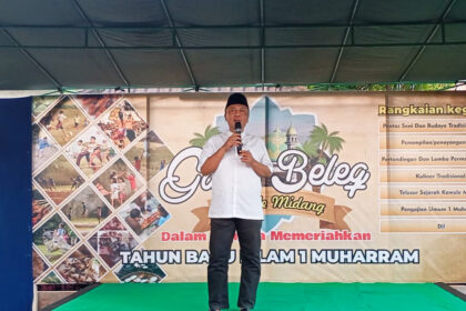Anggota DPR RI Fauzan Khalid saat enghadiri tradisi Begawe Beleq Kawule Midang yang digelar masyara20260612112441