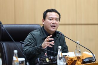 Anggota Komisi VII DPR RI Banyu Biru Djarot dalam Rapat Dengar Pendapat Umum RDPU Panja RUU Kawasa20260625102535