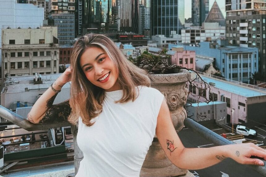 Awkarin. Foto: Instagram @narinkovilda
