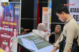 Antre digital melalui aplikasi Sentuh Tanahku. Foto: Dok Humas