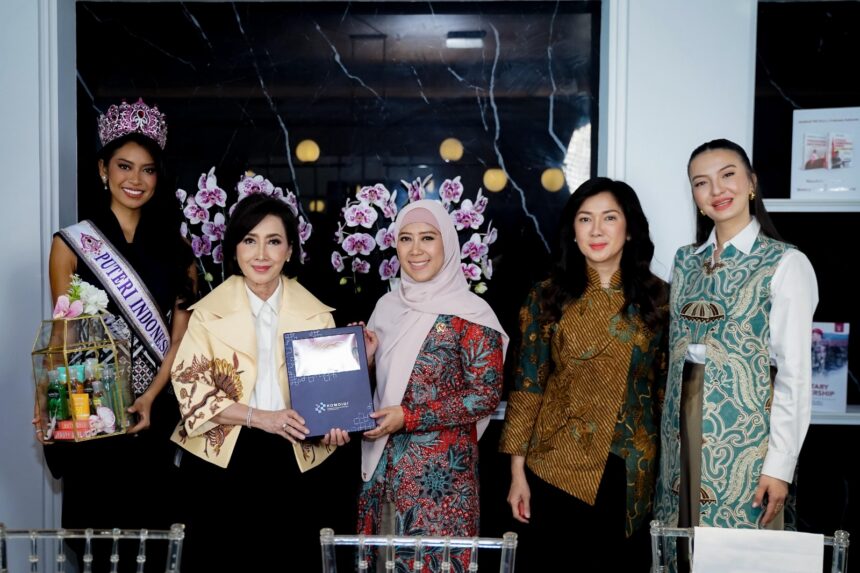 Menteri Komunikasi dan Digital Meutya Hafid saat menerima enam Puteri Indonesia 2026 pada Kamis, 4 Jini 2026 menegaskan bahwa isu perlindungan anak di ruang digital telah menjadi perhatian dunia dan semakin relevan dibawa ke berbagai forum internasional. Foto: Dok Kemkomdigi/Tim Dunia Meutya