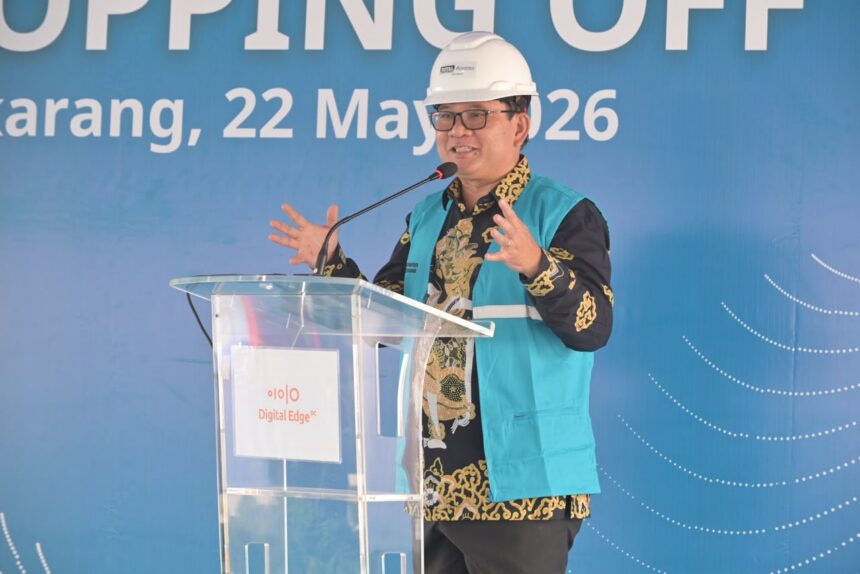 Komisaris PLN Jisman Hutajulu menegaskan bahwa keandalan pasokan listrik menjadi fondasi utama dalam mendukung pertumbuhan ekonomi digital nasional. Kebutuhan listrik sektor digital akan terus meningkat seiring berkembangnya pusat data dan teknologi berbasis AI di Indonesia. Foto: PLN