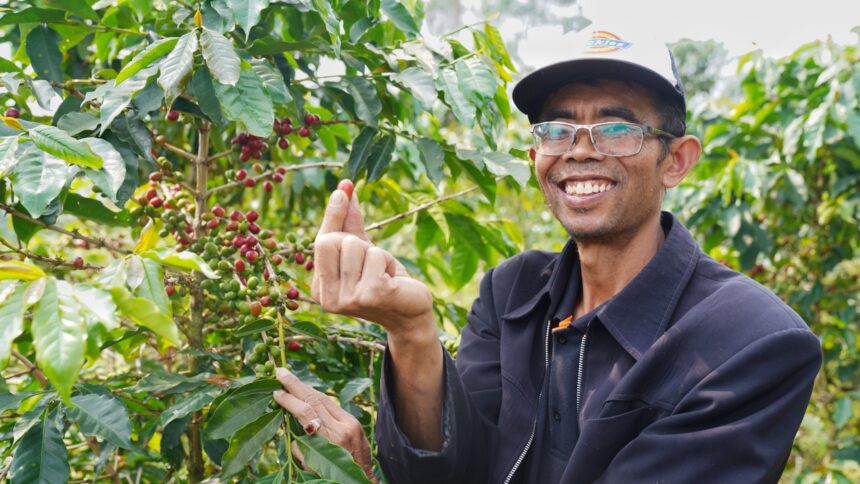 Mochamad Aleh S Hermawan, Ketua Masyarakat Perlindungan Indikasi Geografis (MPIG) Kopi Arabika Java Preanger. Foto: Ist