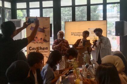 Sebagai bagian dari rangkaian pameran tunggal “Cardboard Room:Small Worlds Within”, Faisal Darmawan menggelar Art Talk & Workshop Session, “Carthea:From Cardboard to Hope” di Abeto Resto, Jakarta.