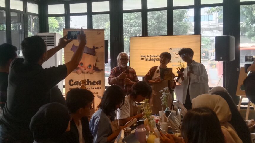 Sebagai bagian dari rangkaian pameran tunggal “Cardboard Room:Small Worlds Within”, Faisal Darmawan menggelar Art Talk & Workshop Session, “Carthea:From Cardboard to Hope” di Abeto Resto, Jakarta.