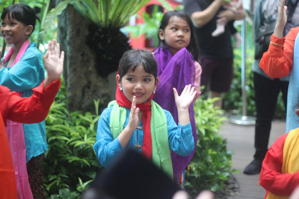 Mercure Jakarta Sabang menghadirkan kembali Abang None Cilik Competition sebagai bagian dari rangkaian acara Rona Betawi di Sabang. (istimewa/dok. Mercure Jakarta Sabang)