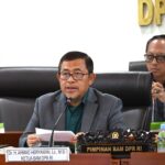 Ketua Badan Aspirasi Masyarakat BAM DPR RI Ahmad Heryawan dalam agenda Rapat Dengar Pendapat Umu20260618075724
