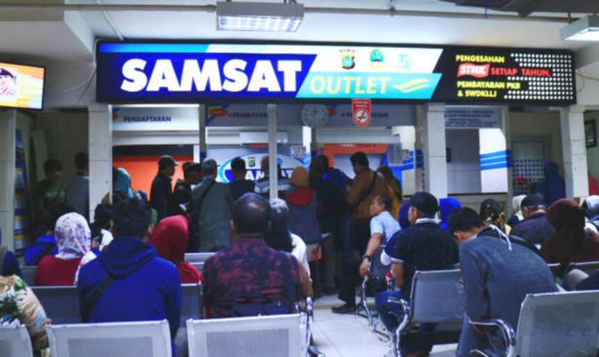 SAMSAT ISTOCK