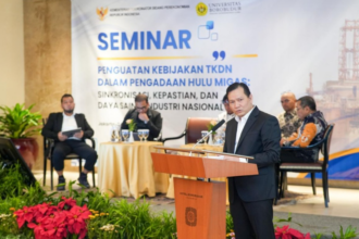 TKDN merupakan instrumen strategis untuk memperkuat kapasitas industri nasional. Foto: Kemenko Perekonomian