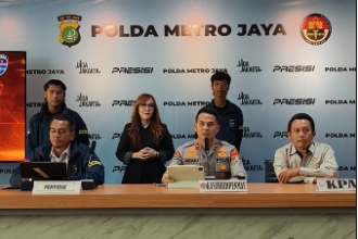 Konferensi pers di Polda Metro Jaya, Jumat (26/6/2026). Foto: IG @poldametrojaya