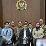 Wakil Ketua DPR RI Koordinator Bidang Politik dan Keamanan Sufmi Dasco Ahmad dalam konferensi pers 20260618204010