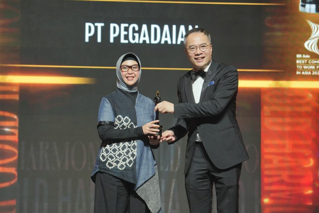 Borong Penghargaan HR Asia 2026, PT Pegadaian Dinobatkan Sebagai Best Company to Work For in Asia untuk Kedelapan Kalinya 2 WhatsApp Image 2026 06 09 at 16.21.01