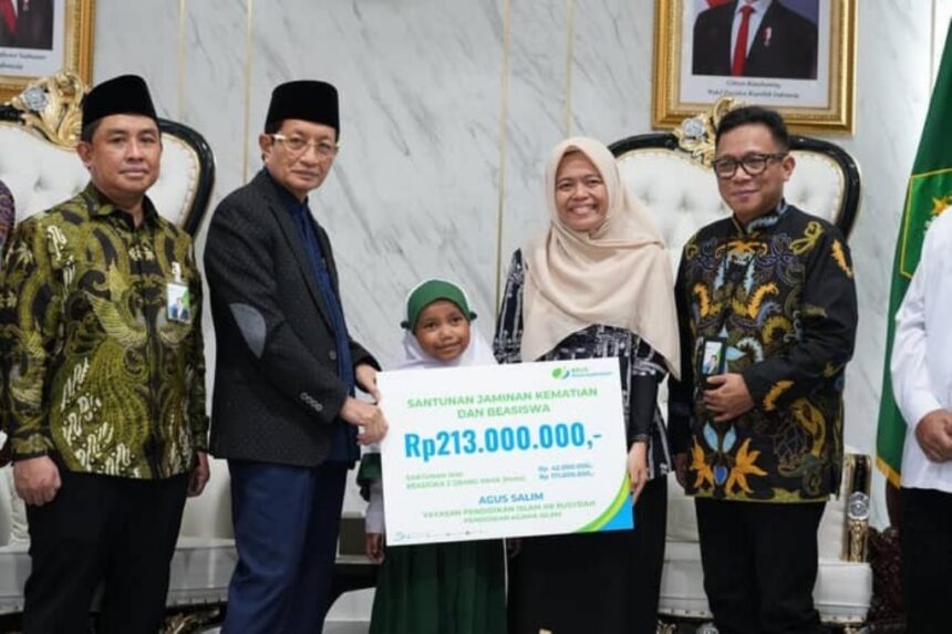 BPJS Ketenagakerjaan bersama Kemenag memperkuat sinergi perlindungan Jaminan Sosial Ketenagakerjaan bagi guru dan tenaga kependidikan keagamaan. Foto: Ist