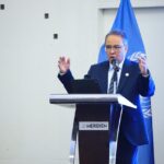 Kepala Eksekutif Pengawas Perilaku Pelaku Usaha Jasa Keuangan, Edukasi, dan Pelindungan Konsumen OJK Dicky Kartikoyono. Foto: OJK