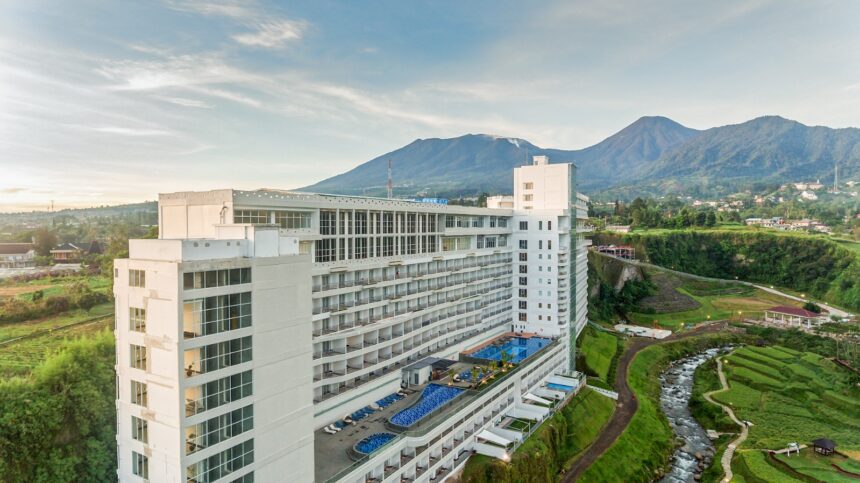 Le Eminence Hotel Convention & Resort Ciloto – Puncak hadir sebagai destinasi pelarian dekat ibu kota yang sempurna melalui konsep Wellness Getaway yang menenangkan. (istimewa/dok. Le Eminence Hotel Convention & Resort Ciloto – Puncak).
