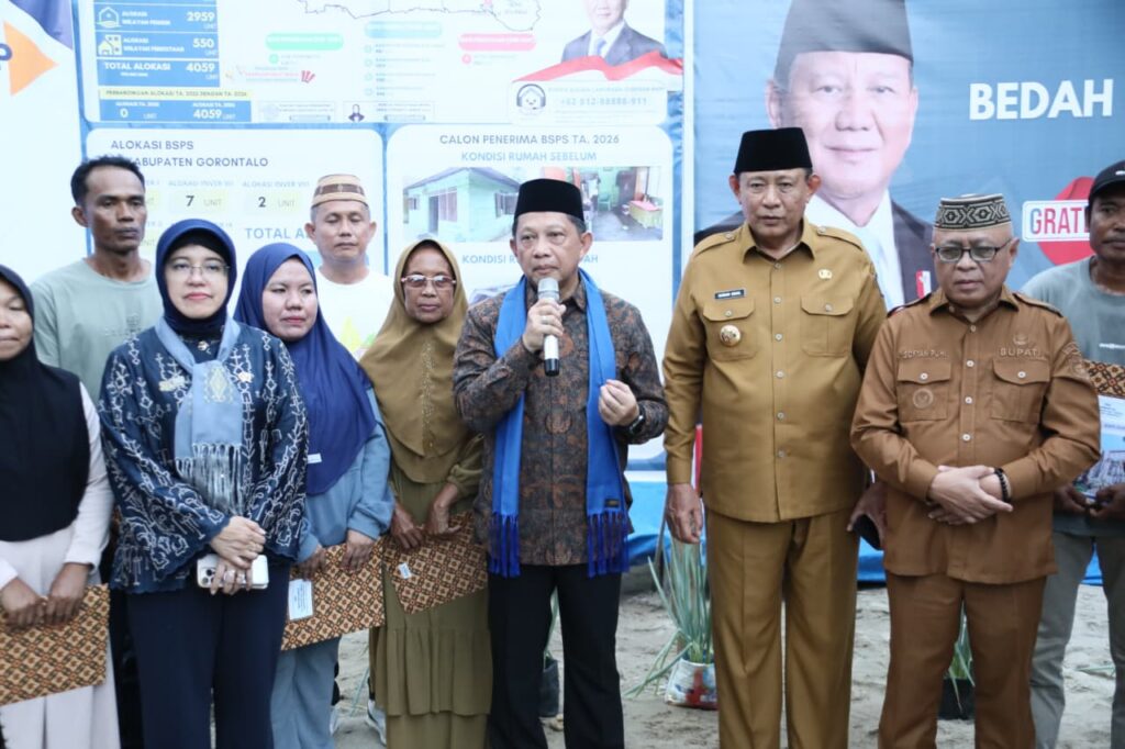 Program Bedah Rumah Diperkuat, Mendagri: Wujud Nyata Keberpihakan Pemerintah 2 a2db630c 91a4 406e 8068 921942236f59