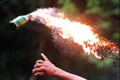 Ilustrasi bom molotov