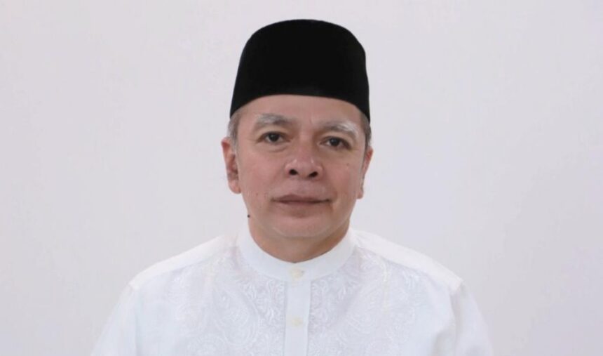 direkur produk halal