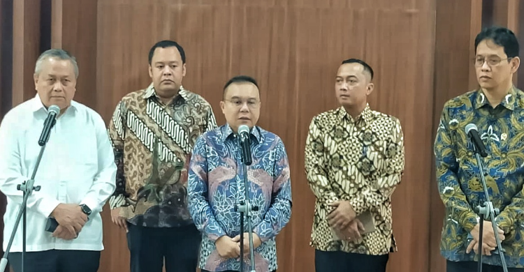 istana tegaskan tak ada rencana ganti menkeu dan gubernur bi 06062026 142105