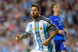 messi cetak gol argentina tutup pemanasan piala dunia dengan kemenangan telak atas islandia 10062026 103051