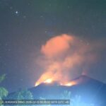 Gunungapi Karangetang erupsi pada Senin (13/7/2026) pukul 00:35 WITA. Foto: PVMBG