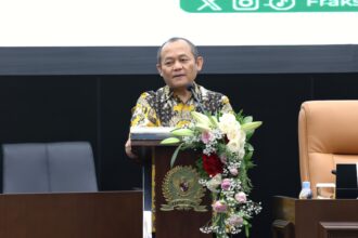 Anggota DPR RI M Sarmuji dalam agenda Seminar Nasional Pendidikan bertajuk Optimalisasi Harga Satu20260713130224