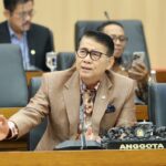 Anggota Komisi XII Syarif Fasha dalam Rapat Dengar Pendapat RDP dengan Dirut PLN Darmawan Prasodj20260703083244