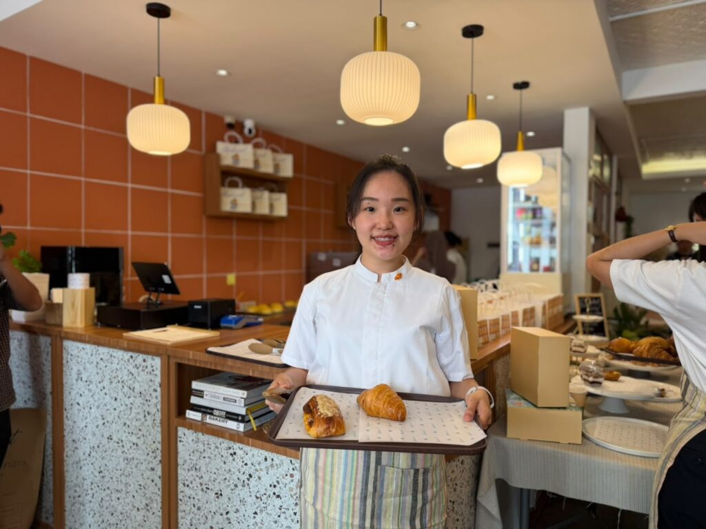 Bakeout Resmi Membuka Flagship Store di Jalan Juanda, Medan 2 Bakeout Menghadirkan bakery artisan yang menggabungkan teknik baking Eropa dengan inspirasi bakery Asia. (istimewa/dok. Bakeout)