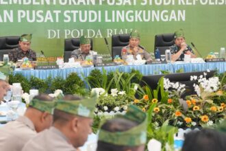 Pembentukan Pusat Studi Kepolisian dan Lingkungan di Polda Riau yang menjadi pengembangan baru dalam jejaring pusat studi Polri. Foto: Divisi Humas Polri