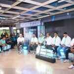 Suasana Press Conference PLN Electric Run 2026 di Kantor PLN Pusat, Jakarta pada Jumat (24/7). Memasuki tahun keempat penyelenggaraan, PLN mengusung tema "Powering Our Green Future" dengan membuka slot bagi 8.000 pelari pada kategori 5K, 10K, dan Half Marathon yang akan digelar pada 8 November 2026 di Bumi Serpong Damai, Tangerang. Foto: Dok PLN