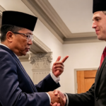 Menteri Hukum Supratman Andi Agtas bersama Luke Anthony Vickery. Foto: INstagram @supratman08