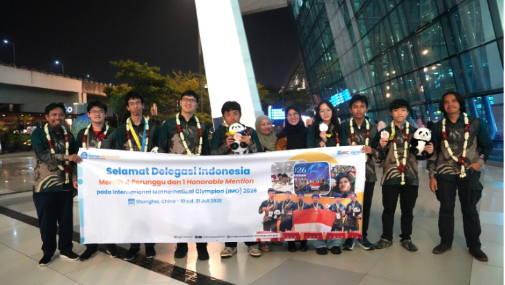 Tim olimpiade matematika Indonesia yang berlaga di Tiongkok. Foto: Dok Humas