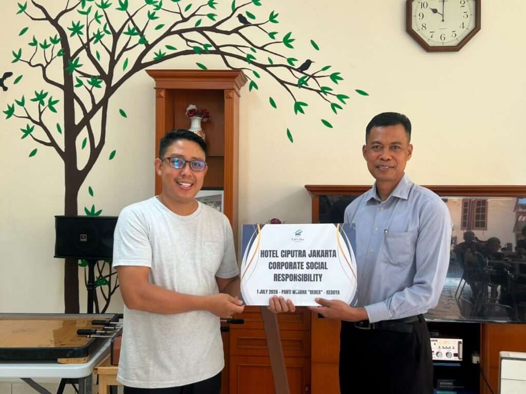 Hotel Ciputra Jakarta kembali menggelar kegiatan Corporate Social Responsibility (CSR) dengan mengunjungi Sahabat Anak Grogol dan Wisma Berea Kedoya. (istimewa/dok. Hotel Ciputra Jakarta).