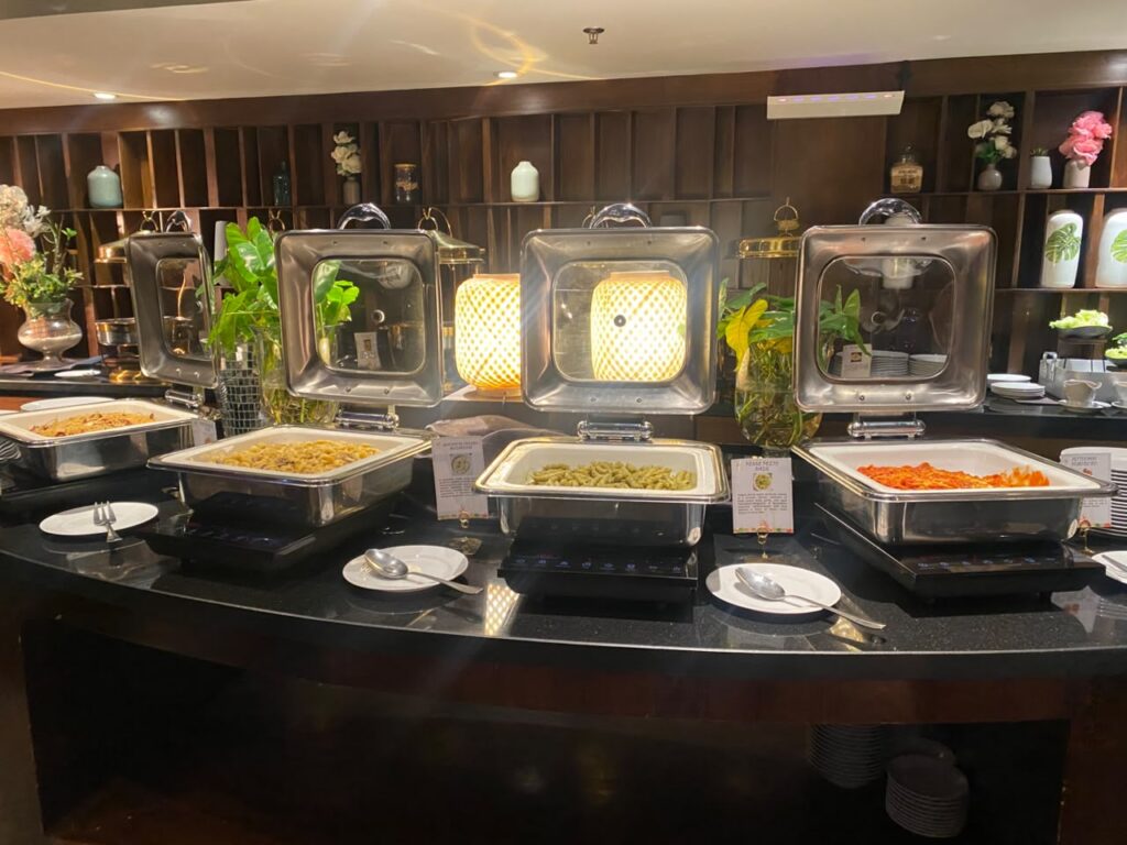 Sotis Hotel Kemang Jakarta dengan bangga mempersembahkan Chill & Grill BBQ Dinner. (istimewa/dok. Sotis Hotel Kemang Jakarta).