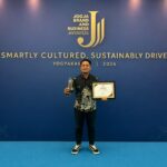 Ely Iwan Kurniawan, Atom Sharp Cabang Yogya menerima penghargaan Jogja Brand and Business Awards