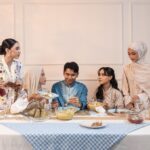 Ilustrasi. Gaya hidup halal generasi muda bisa memperkuat daya saing industri halal Indonesia. Foto: faisal @photobapak/pexels