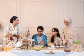 Ilustrasi. Gaya hidup halal generasi muda bisa memperkuat daya saing industri halal Indonesia. Foto: faisal @photobapak/pexels