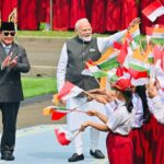 Sambutan para pelajar mewarnai rangkaian kunjungan kenegaraan Perdana Menteri India Narendra Modi di Istana Merdeka, Jakarta, Selasa (7/7/2026). Foto: BPMI Setpres