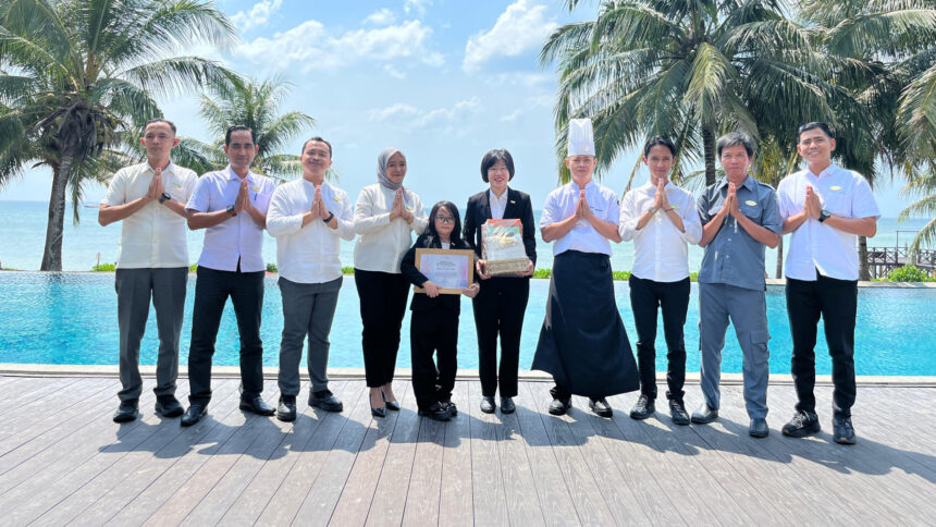 Santika Indonesia Hotels & Resorts kembali menyelenggarakan program GM For A Day 2026 dalam rangka peringatan Hari Anak Nasional. (istimewa/dok. Santika Indonesia Hotels & Resorts).
