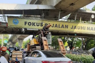 truk crane
