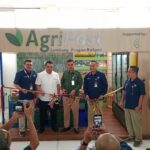 Pemotongan pita yang menandai pembukaan outlet AgriPost di KCU Flora, Jalan Fatmawati, Cilandak, Jakarta Selatan, Senin (3/8/2026). Foto: Yudha Krastawan/ipol.id