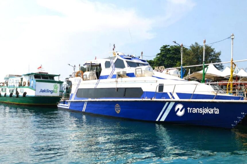 TransJakarta laut
