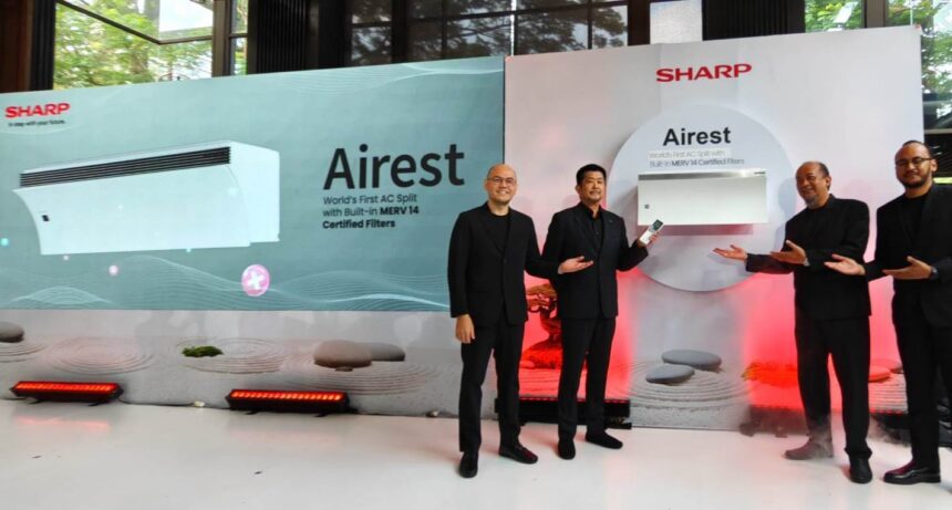 Pertama di dunia, SHARP Indonesia luncurkan AIREST, AC split dengan MERV 14 Certified Filter. Foto: Ist